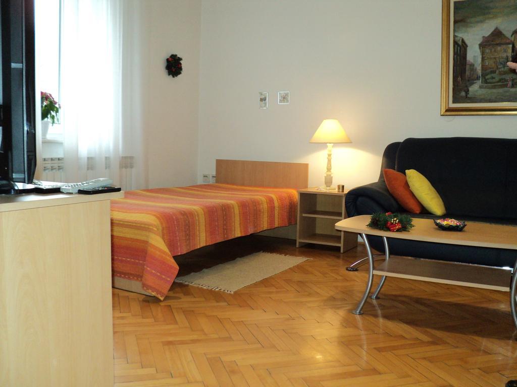 Apartment Horvat زغرب الغرفة الصورة